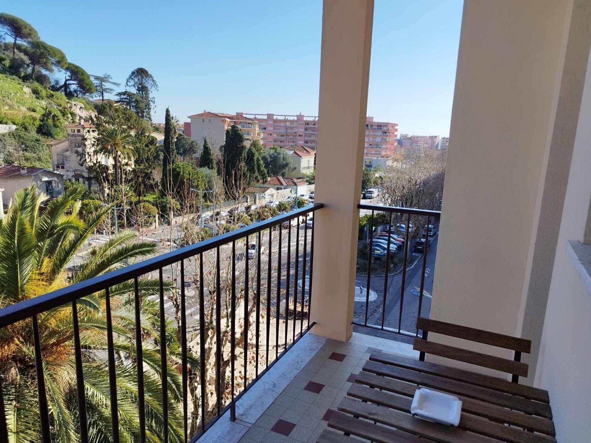Appartement Moderne Refait A Neuf - 4 Couchages - Menton Ngoại thất bức ảnh